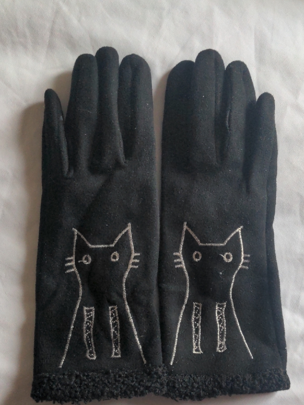 Cat Embroidered Women's Style Gloves For Fashion Trends Winter Complete A Look